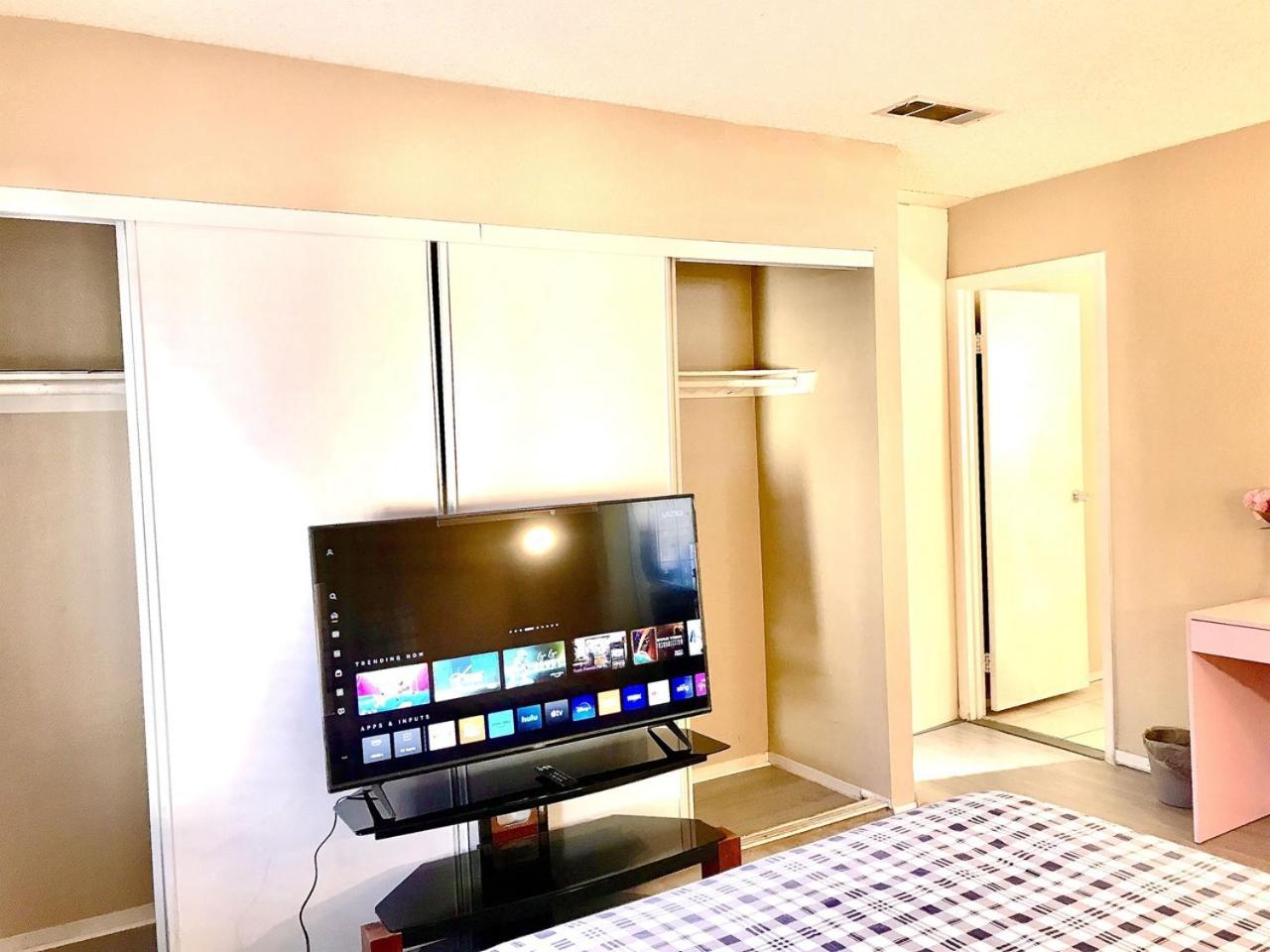 Independent Bedroom With Private Bathroom#2 Las Vegas Exterior photo