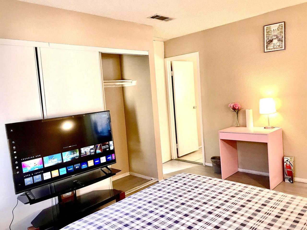 Independent Bedroom With Private Bathroom#2 Las Vegas Exterior photo